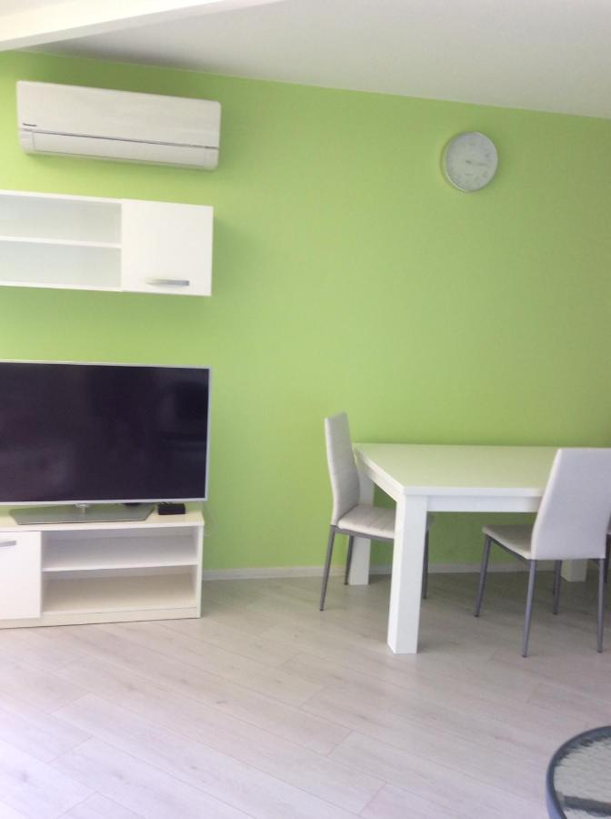 Sun Residence -Byala Sp Apartments Buitenkant foto