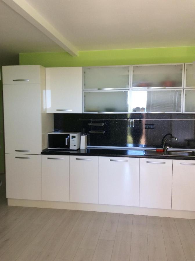 Sun Residence -Byala Sp Apartments Buitenkant foto